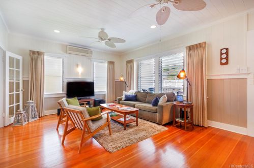 915 17 Ave, Honolulu HI 96816-4105 exterior