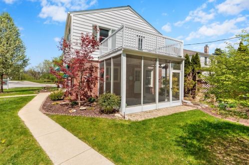 7131 Auburn Ave, Milwaukee WI 53213-3116 exterior