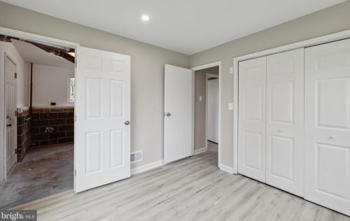 4000 Javins Dr, Alexandria VA  22310-2037 exterior