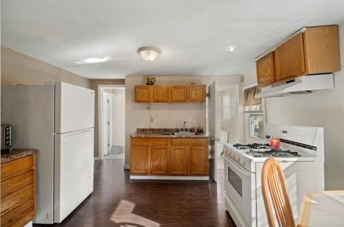 76 Newark St, Providence RI 02908-5316 exterior