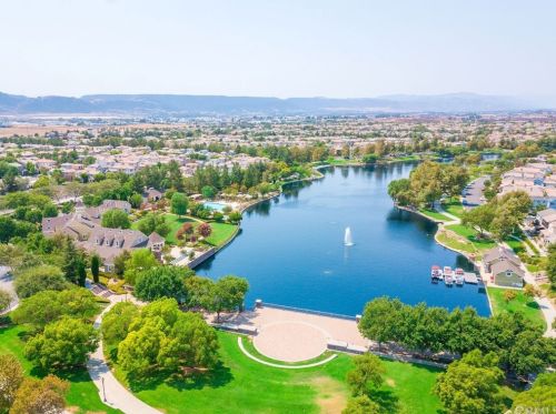 40278 Ayer Ln, Temecula CA 92591-2507 exterior