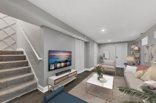 6822 Artesian Ave, Chicago IL  60629-1327 exterior