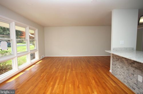 13911 Congress Dr, Rockville MD  20853-2634 exterior