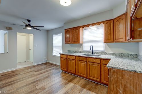 1404 Lawler Ave, Chicago IL 60630-1536 exterior