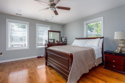 15 Warner Ave, Worcester MA  01604-3129 exterior