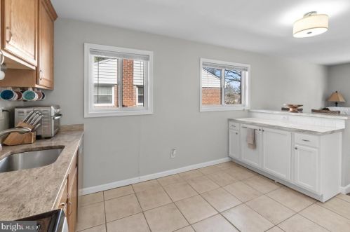 13320 Keating St, Rockville MD 20853-3273 exterior