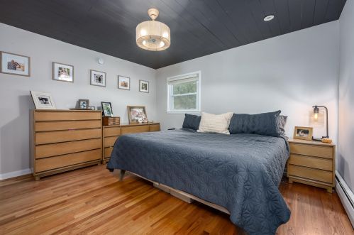 8523 Westnedge Ave, Kalamazoo MI  49002-6227 exterior