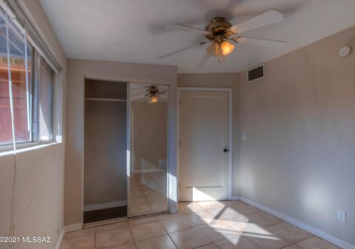 2716 6 St, Tucson AZ 85716-4862 exterior