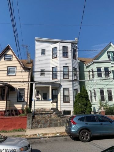 171 Jasper St, Paterson NJ  07522-3135 exterior