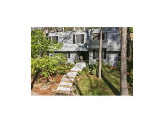 4039 Mcclatchey Cir, Atlanta, GA 30342-3411