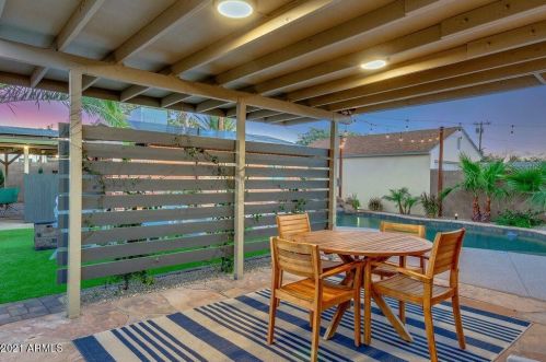 2545 9th St, Phoenix AZ 85014-5070 exterior