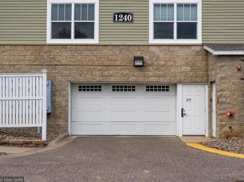 1240 County Road D, Saint Paul MN 55109-6008 exterior