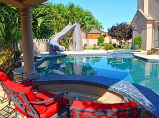 6112 Victoria Pl, Chandler, AZ 85226-1278