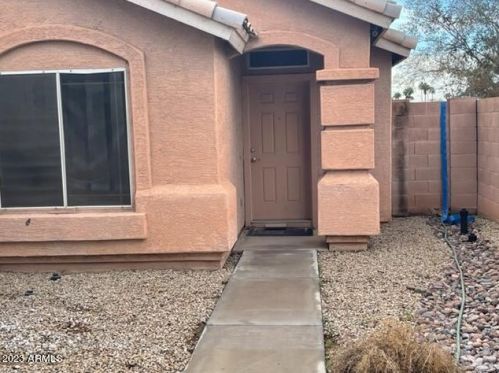 997 Ivanhoe St, Chandler AZ  85225-4465 exterior