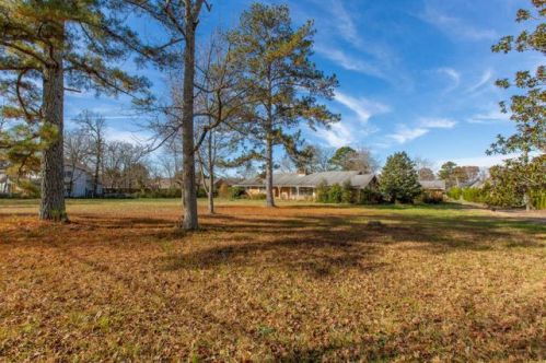 1715 Jenkins Rd, Chattanooga, TN 37421-3233