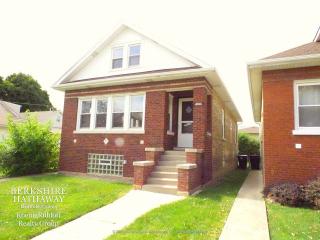 4046 Melvina Ave, Chicago IL  60634-1525 exterior