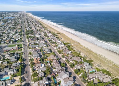 767 Ave, Point Pleasant Beach NJ 08742-5315 exterior