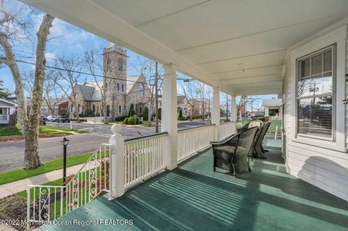 518 7 Ave, Belmar NJ 07719-2212 exterior