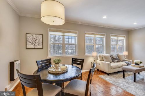 3555 Martha Custis Dr, Alexandria VA 22302-2003 exterior