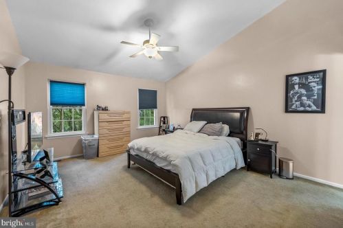 11 Revere Ct, Trenton NJ 08628-3610 exterior