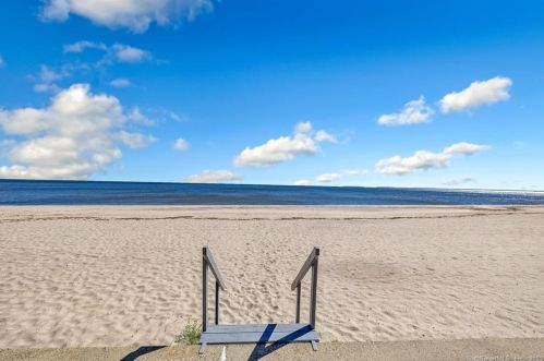 234 3 Ave, Milford CT 06460-5248 exterior