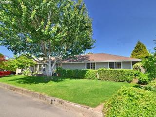13010 Macs Pl, Portland, OR 97222-4750