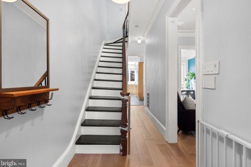 1316 T St, Washington DC 20009-4438 exterior