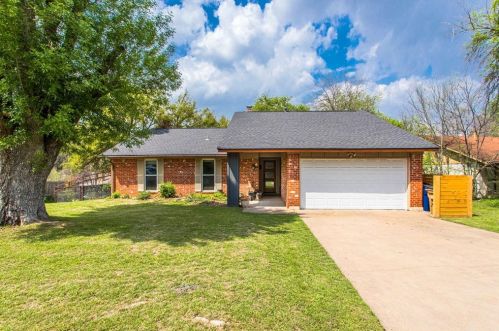 10100 Faylin Dr, Austin TX  78753-4036 exterior