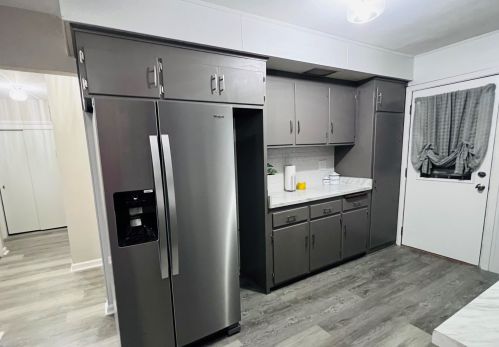 7376 Potomac Ave, Milwaukee WI 53222-2024 exterior