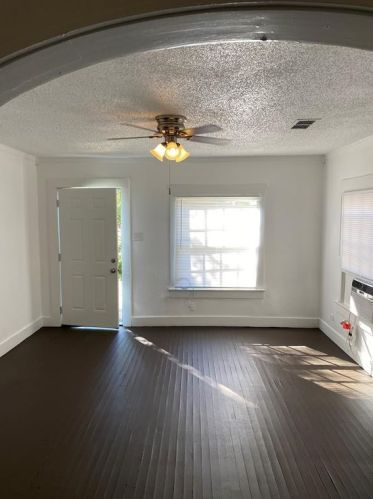 221 Morton St, Denison TX  75020-2511 exterior