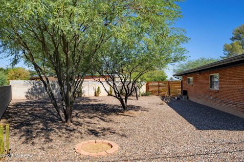 4950 Bermuda St, Tucson AZ 85712-2020 exterior