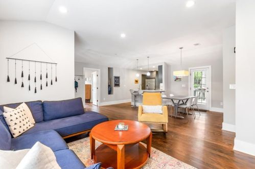 1303 Diamond Ave, Atlanta GA 30316-3417 exterior