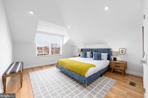 4214 16th St, Washington DC  20011-7006 exterior