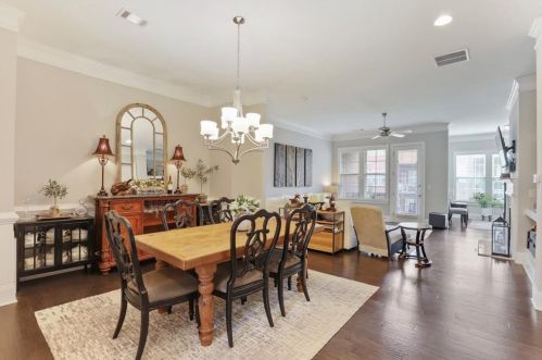 3632 Brookleigh Ln, Atlanta, GA 30319-2206