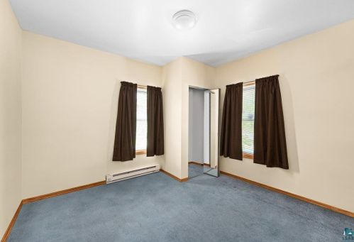 957 86 Ave, Duluth MN 55808-1412 exterior