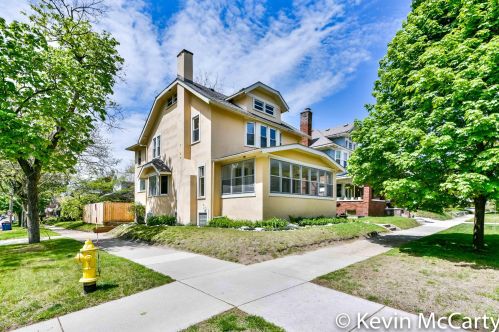 625 Giddings Ave, Grand Rapids, MI 49506-2802