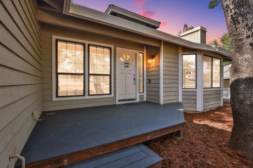 2778 King Edward Dr, Folsom, CA 95762-4110