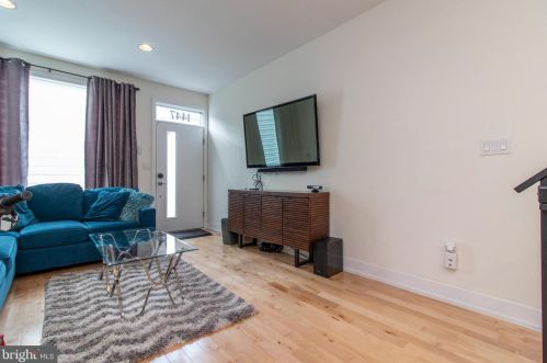 1447 28 St, Philadelphia PA 19121-3619 exterior