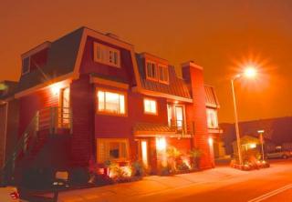 3900 Ocean Dr, Oxnard CA  93035-3936 exterior