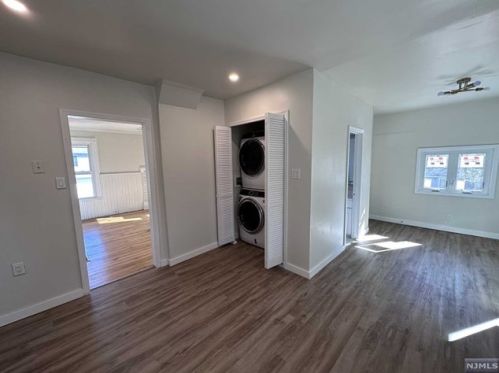 191 West St, Closter NJ  07624-1215 exterior