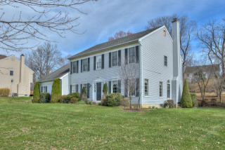 9 Baltusrol Ave, Washington NJ  07882-1555 exterior