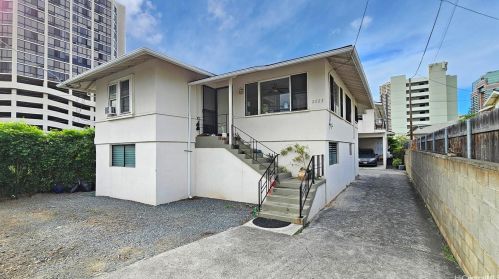 2023 Fern St, Honolulu, HI 96826-4136