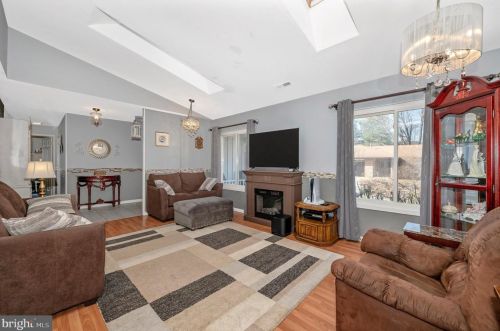 14929 Hydrus Rd, Silver Spring, MD 20906-1829