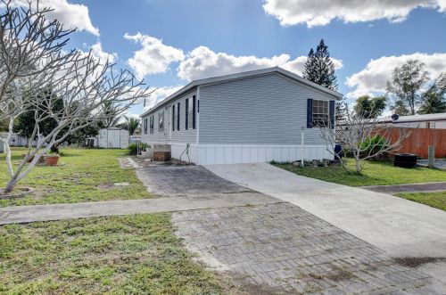 10630 228 Ln, Boca Raton FL 33428-5757 exterior