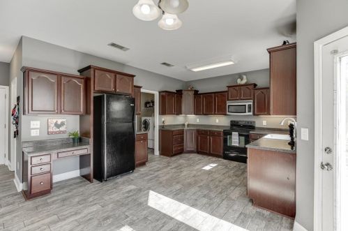 3613 Phoenix Cv Dr, Gainesville GA 30506-4671 exterior