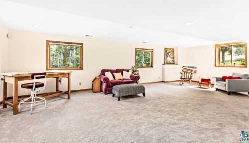 2112 Ponderosa Cir, Duluth MN 55811-1959 exterior