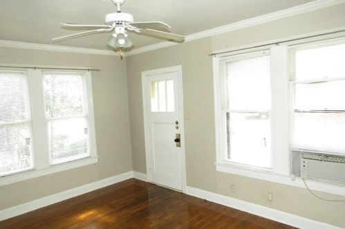 512 38th 1/2 St, Austin, TX 78751-5115