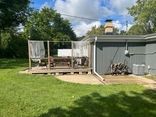 12109 Cleveland Ave, Milwaukee WI 53227-2909 exterior