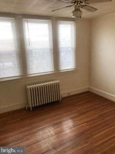 4017 Greeby St, Philadelphia PA 19135-2516 exterior