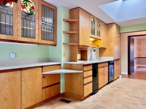 1228 Paloma Dr, Saint Louis MO 63131-1015 exterior